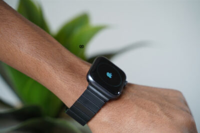 Black Link Strap with Magnetic Closure for Apple Watch 44MM 45MM 46MM Series 4 5 6 7 8 9 10 11 12 SE SE2 SE3 Gen - Image 16