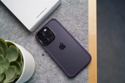 Drop Proof Sleek Transparent Case