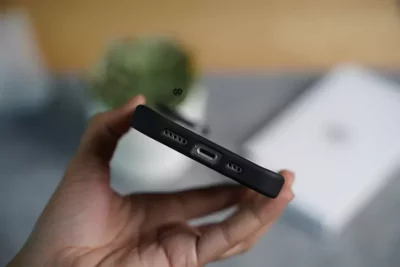 Drop Proof Sleek Transparent Case