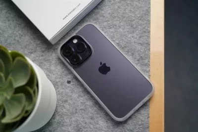 Drop Proof Sleek Transparent Case