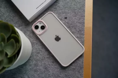 Drop Proof Sleek Transparent Case