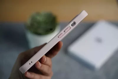 Drop Proof Sleek Transparent Case