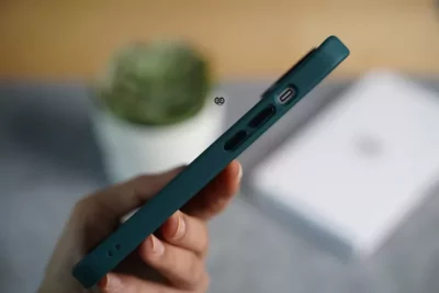 Drop Proof Sleek Transparent Case