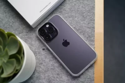 Drop Proof Sleek Transparent Case