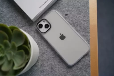 Drop Proof Sleek Transparent Case