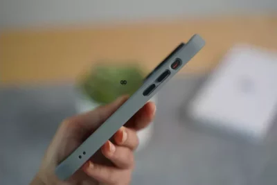 Drop Proof Sleek Transparent Case