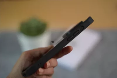 Drop Proof Sleek Transparent Case