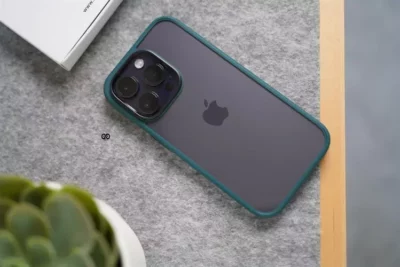 Drop Proof Sleek Transparent Case