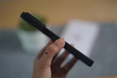 Drop Proof Sleek Transparent Case