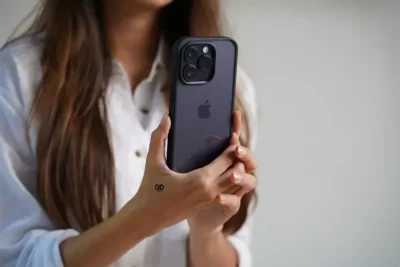 Drop Proof Sleek Transparent Case