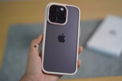 Drop Proof Sleek Transparent Case