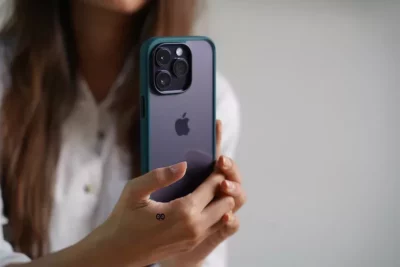 Drop Proof Sleek Transparent Case