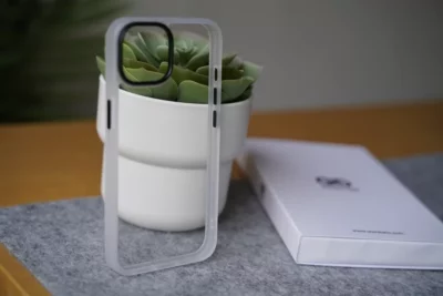Drop Proof Sleek Transparent Case