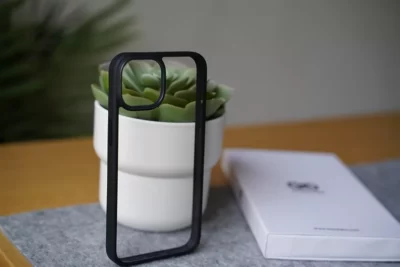 Drop Proof Sleek Transparent Case