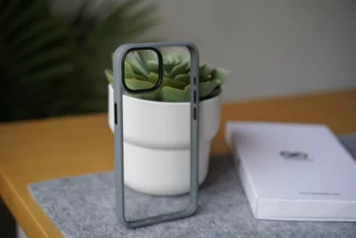 Drop Proof Sleek Transparent Case