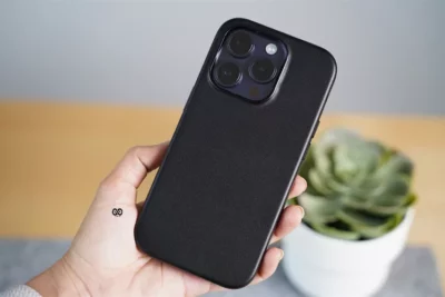 MagSafe Vegan Leather Case