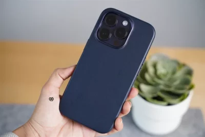 MagSafe Vegan Leather Case