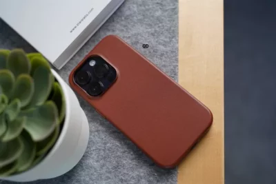 MagSafe Vegan Leather Case