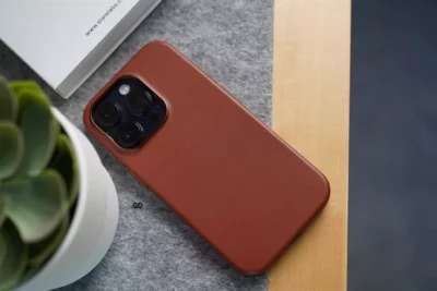 MagSafe Vegan Leather Case