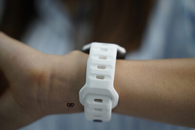 White Waterproof Silicone Sports Bands for Apple Watch 42MM 41MM 40MM Series 4 5 6 7 8 9 10 11 SE SE 2 Gen