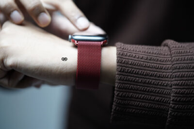 Milanese magnetic metal loop strap Red for Apple Watch 44MM 45MM Series 4 5 6 7 8 9 SE SE 2 Gen