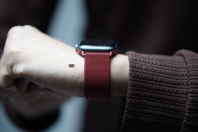 Milanese magnetic metal loop strap Red for Apple Watch 44MM 45MM Series 4 5 6 7 8 9 SE SE 2 Gen