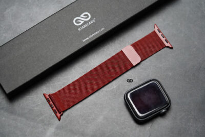 Milanese magnetic metal loop strap Red for Apple Watch 44MM 45MM Series 4 5 6 7 8 9 SE SE 2 Gen
