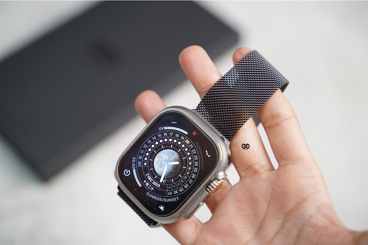 Milanese Magnetic Metal Loop For Apple Watch 49 MM (Series Ultra/Ultra 2/Ultra 3) 76 Milanese Magnetic Metal Loop For Apple Watch 49 MM (Series Ultra/Ultra 2/Ultra 3) - Image 76