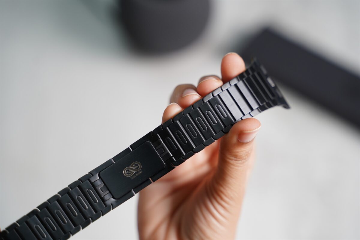 Stainless Steel 316L Link Strap Metal Bracelet With Detachable Link For Apple Watch 49 MM (Series Ultra/Ultra 2/Ultra 3)