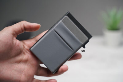 Minimalist Pop Up Credit Card Holder