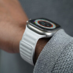 Latest Leather Magnetic Band For Apple Watch 49 (Series Ultra/Ultra 2/Ultra 3)