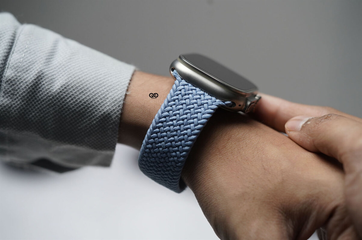 Sierra Blue Braided Solo Loop For Apple Watch 49 (Series Ultra/Ultra 2/Ultra 3)