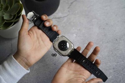 Black Fluoro Rubber Strap With Titanium Buckle For Apple Watch 49 MM (Series Ultra/Ultra 2/Ultra 3)