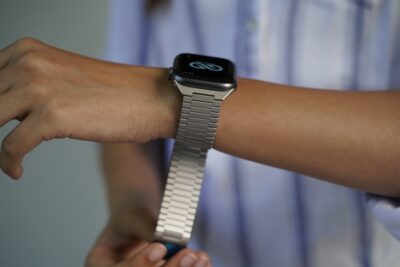 Stainless Steel Silver Belt For Apple Watch 44MM 45MM 46MM Series 4 5 6 7 8 9 10 11 12 SE SE2 SE3 Gen 25 Stainless Steel Silver Belt For Apple Watch 44MM 45MM 46MM Series 4 5 6 7 8 9 10 11 12 SE SE2 SE3 Gen - Image 7