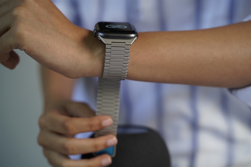 Stainless Steel Silver Belt For Apple Watch 44MM 45MM 46MM Series 4 5 6 7 8 9 10 11 12 SE SE2 SE3 Gen 17 Stainless Steel Silver Belt For Apple Watch 44MM 45MM 46MM Series 4 5 6 7 8 9 10 11 12 SE SE2 SE3 Gen - Image 17