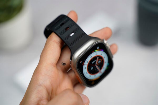 Sable Black FKM Active Rubber Strap For Apple Watch 49 MM Series Ultra/Ultra 2