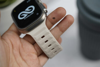 Beige FKM Active Rubber Strap For Apple Watch 49 (Series Ultra/Ultra 2/Ultra 3)