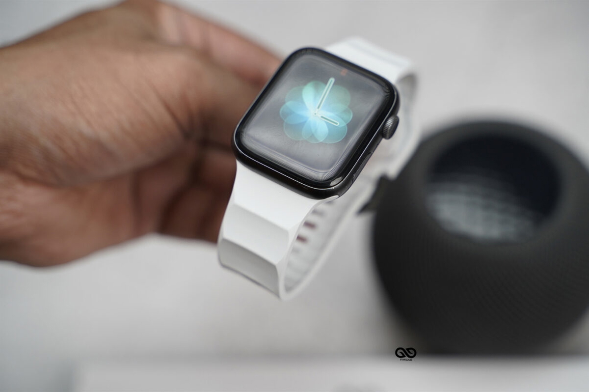 Pearl Grey FKM Casual Sports Band For Apple Watch 42MM 41MM 40MM Series 4 5 6 7 8 9 10 11 SE SE 2 Gen