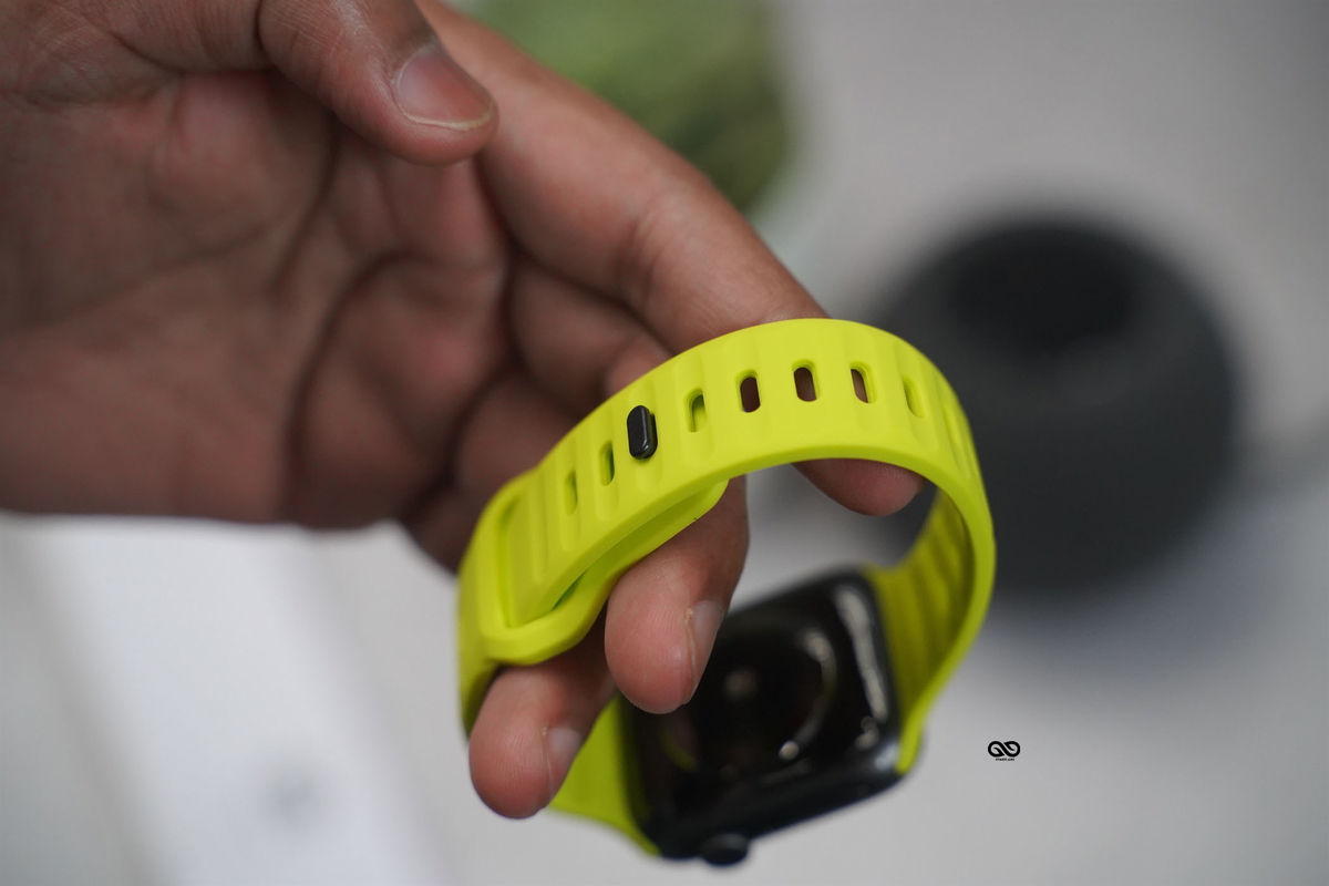 Volta Neon Fluorescent Waterproof Silicone Sports Bands for Apple Watch 44MM 45MM 46MM Series 4 5 6 7 8 9 10 11 12 SE SE2 SE3 Gen 9 Volta Neon Fluorescent Waterproof Silicone Sports Bands for Apple Watch 44MM 45MM 46MM Series 4 5 6 7 8 9 10 11 12 SE SE2 SE3 Gen - Image 9