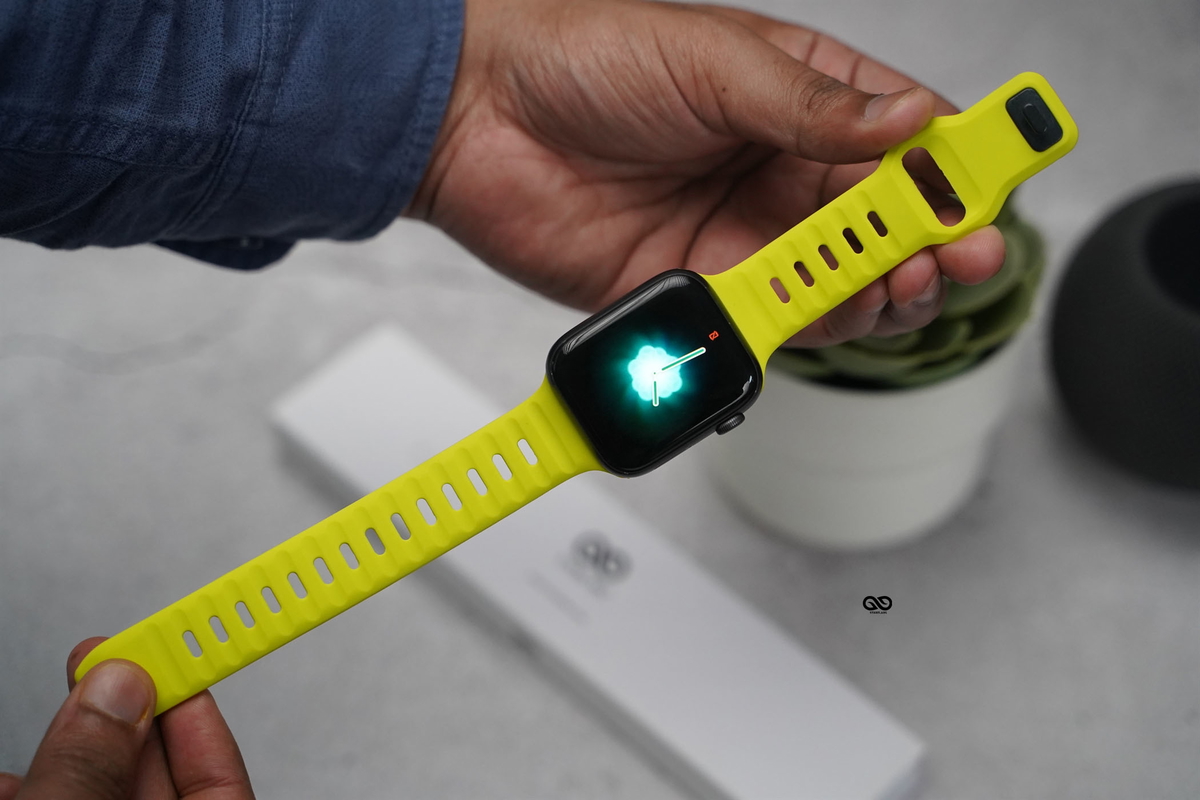 Volta Neon Fluorescent Waterproof Silicone Sports Bands for Apple Watch 44MM 45MM 46MM Series 4 5 6 7 8 9 10 11 12 SE SE2 SE3 Gen 8 Volta Neon Fluorescent Waterproof Silicone Sports Bands for Apple Watch 44MM 45MM 46MM Series 4 5 6 7 8 9 10 11 12 SE SE2 SE3 Gen - Image 8