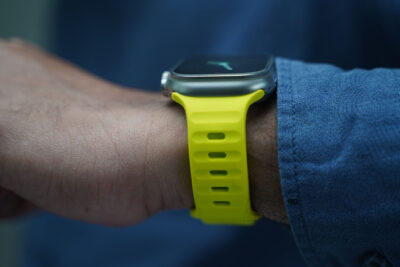Volta Neon Fluorescent Waterproof Silicone Sports Bands for Apple Watch 44MM 45MM 46MM Series 4 5 6 7 8 9 10 11 12 SE SE2 SE3 Gen 17 Volta Neon Fluorescent Waterproof Silicone Sports Bands for Apple Watch 44MM 45MM 46MM Series 4 5 6 7 8 9 10 11 12 SE SE2 SE3 Gen - Image 3