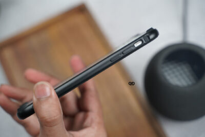 Fiber Bumper for iPhone 11 (It is not metal)