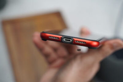 Fiber Bumper for iPhone 11 (It is not metal)