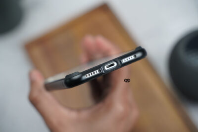 Fiber Bumper for iPhone 11 (It is not metal)