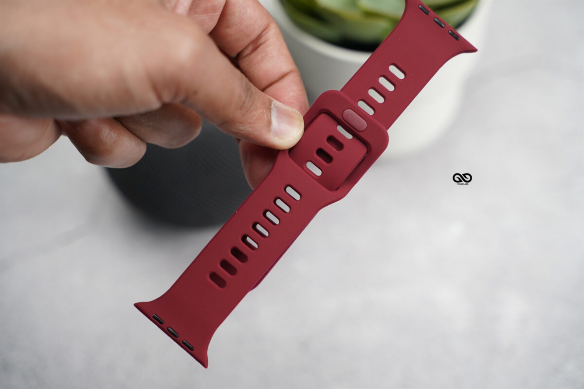 Soft Silicone Strap With Aluminium Closure Pin For Apple Watch 44MM 45MM 46MM Series 4 5 6 7 8 9 10 11 (SE 2 3 Gen)