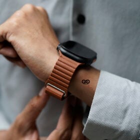 Saddle Tan Magnetic Leather Loop For Apple Watch 49 MM Series Ultra/Ultra 2