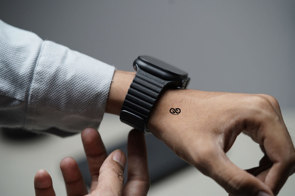 Black Magnetic Leather Loop For Apple Watch 49 MM Series Ultra/Ultra 2