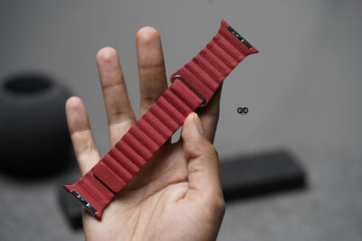 Red Magnetic Leather Loop For Apple Watch 49 MM Series Ultra/Ultra 2/Ultra 3