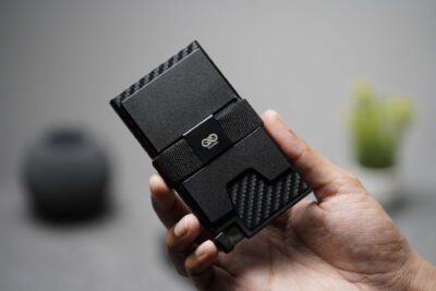 Slim Carbon Fiber Mini Pop Up Wallet