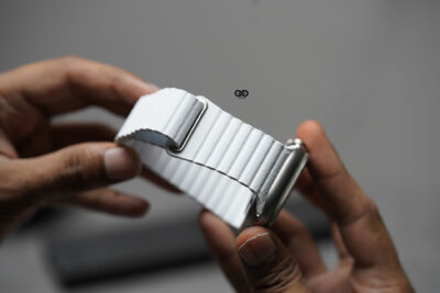 White Magnetic leather Loop For Apple Watch 49 (Series Ultra/Ultra 2/Ultra 3)